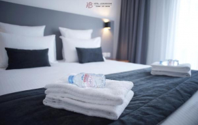 Отель Hotel Le Bourgogne, Эвиан-Ле-Бен